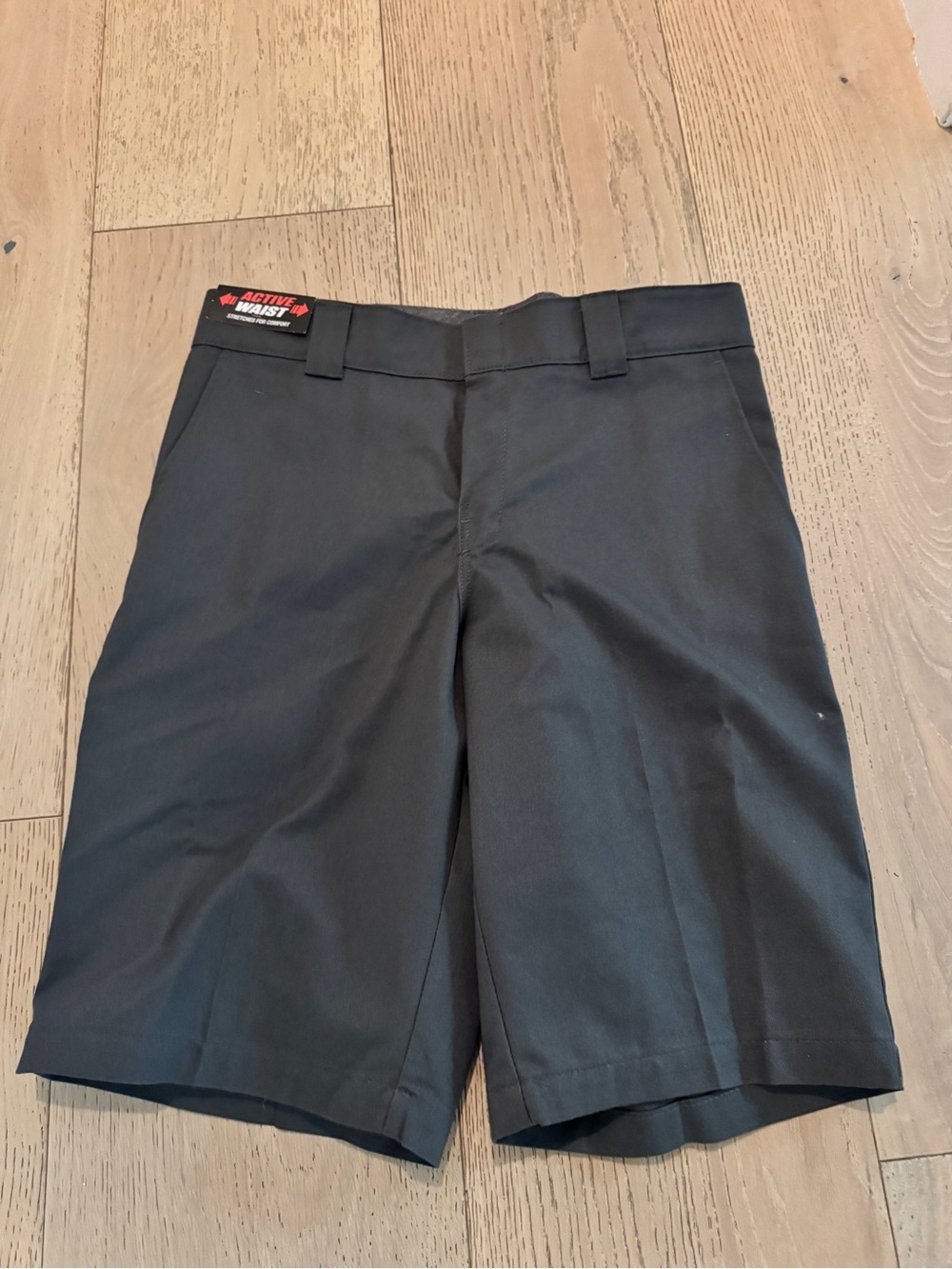 Dickies 11” Grey Flex Waist-Men's Shorts Size 32 NEW